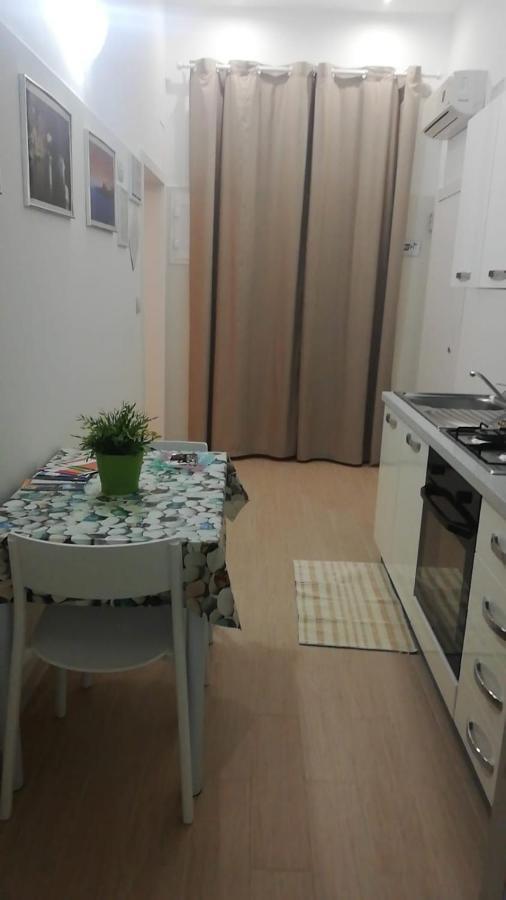 Welcome Holiday House Полиньяно-а-Маре Экстерьер фото